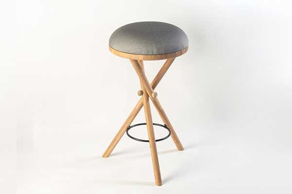 Puff Bar Stool